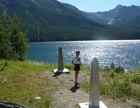Maybe you would like to learn more about one of these? Images of the US/Canada border - Sic Semper Tyrannis