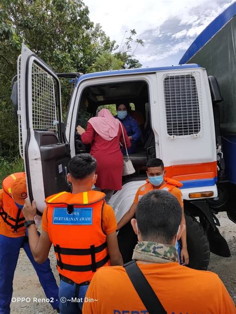 Klinik kesihatan sungai dua (tl). Terengganu banjir! 51 mangsa pertama berada di dua PPS ...