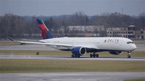 Delta Airlines Airbus A350 900 Cmh Dtw Takeoff Youtube