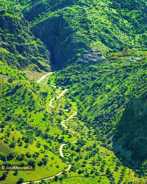 Lovely Kurdish Village In The Hewraman Region Of The Province Kirmasan