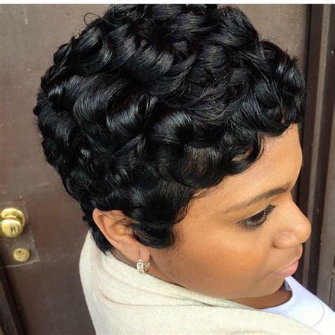 7 unbelievable pin curl styles