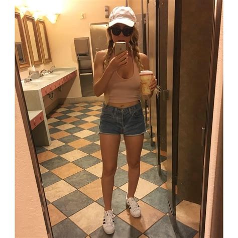 In the corner of my room, there's a pile of things that still belong to you and i'll give 'em back, but here tonight i'll go through 'em one. Jennette McCurdy ♡ | Jennette mccurdy, Jeannette mccurdy ...