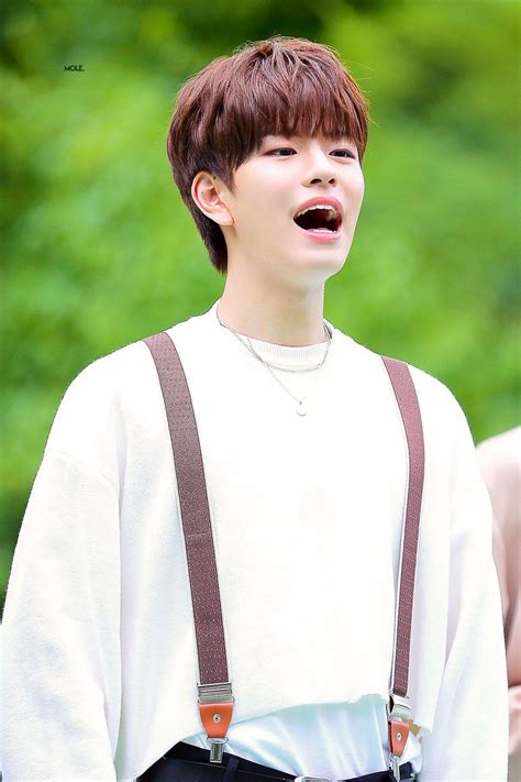 56 kg (123 lbs) blood type. #Seungmin ~ #StrayKids
