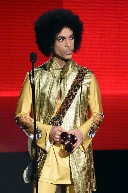 Prince A Look Back At His Most Iconic Moments Entertainment Tonight