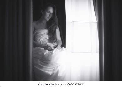 Sexy Nude Woman On Window Stock Photo 465193208 Shutterstock
