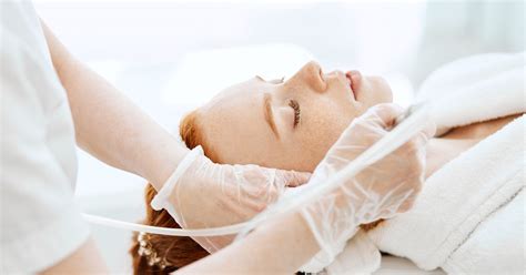Relaxing rejuvenating facial spa treatments Tru Glō Medspa