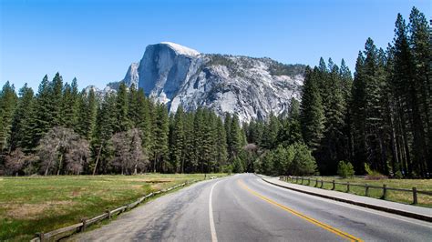 41 Mountain Scenery Interior Wallpaper On Wallpapersafari