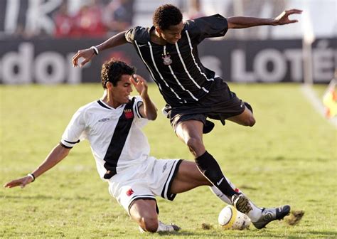 Jô (born 1988), brazilian footballer. Brazilian striker Jo signs three-year deal with boyhood ...