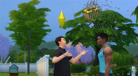 Sims 4 Bee