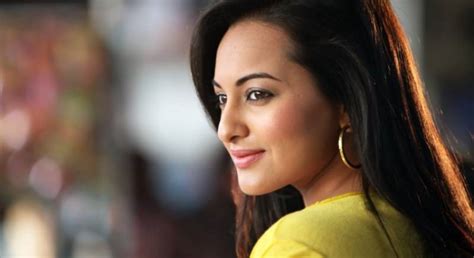 Sonakshi Sinha Lands In Trouble As Police Visit Her Residence
