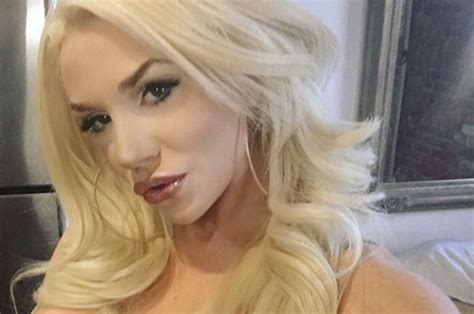 courtney stodden s cleavage bursts from bra in boob baring display daily star