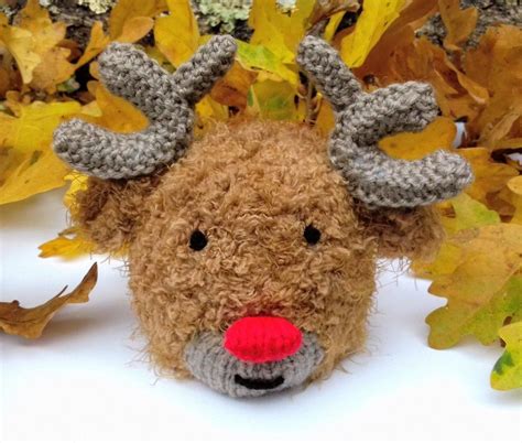 Hundreds of free patterns to knit and crochet! Rudolph Reindeer - Chocolate Orange Cover Knitting pattern ...
