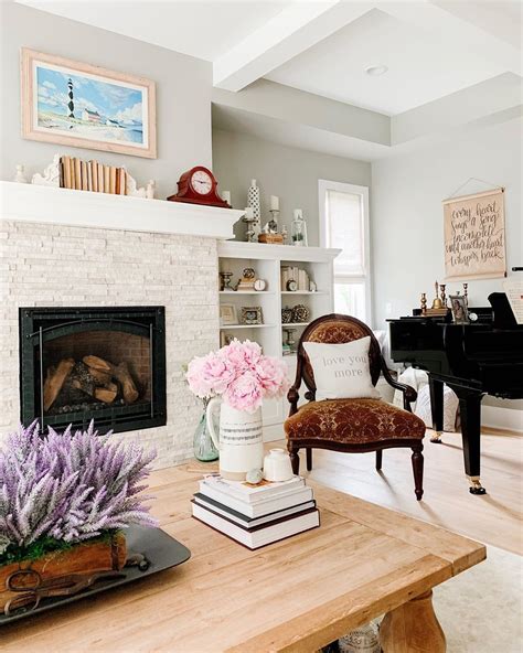 How To Mix Antiques And Modern Rooms That Mix Old And New And Why We