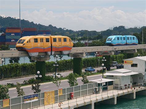 Saat ini, stasiun tersebut sudah memiliki jalan bawah tanah, seperti di stasiun pasar senen, supaya memudahkan untuk mencapai peron. Pusat Informasi Studi Luar Negeri • GRAND DESIGN SOEKARNO ...