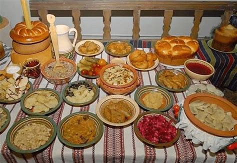 For christmas eve dinner, we have a table laden with pickles and preserves. Jak se slaví Vánoce v Rusku: zvyky & tradice ...