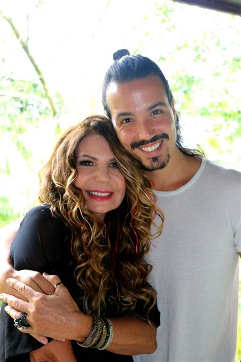 Features all elba ramalho song lyrics and elba ramalho discography, as well as band biography and user reviews. Elba Ramalho e Maurício Mattar vão ser avôs | Ancelmo - O ...