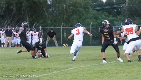 Raton Football Goes 2-0 With Win Over Guymon – KRTN Enchanted Air Radio