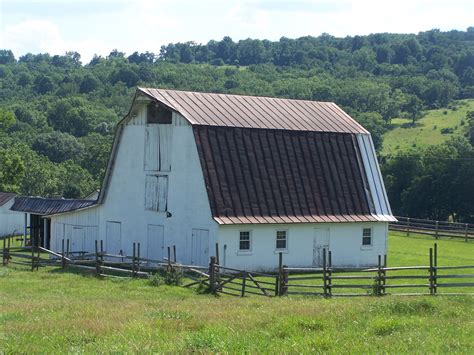 Best dining in northern virginia, virginia: Shenandoah River, Blue Riidge Mountains and Northern ...