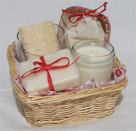 See more ideas about bath gift, handmade soaps, handmade soap. Spa Gift Basket, Natural Handmade Soap, Lavender Soy ...