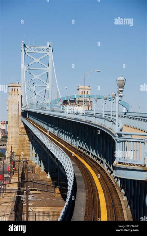 Benjamin Franklin Bridge Philadelphia Usa Stock Photo Alamy