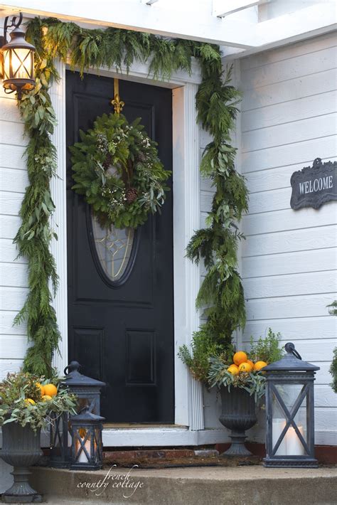 New country style for your home. Home for the Holidays- 4 ideas for simple front door ...