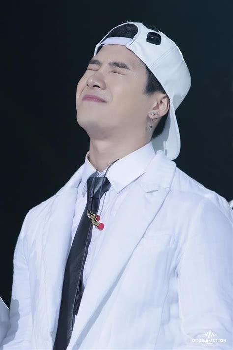 Также известен благодаря участию в телешоу «сосед по комнате». Login or Sign up | Jackson wang, Jackson, Mark bambam