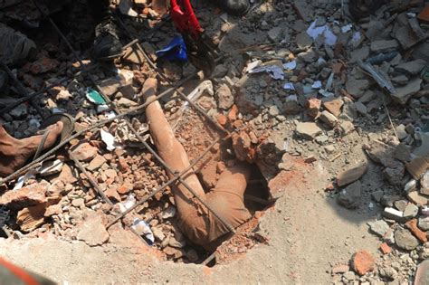 The site of today's (july 2) wall collapse in malad, mumbai. Dying for Brands: Among the Deep Affronts of the ...