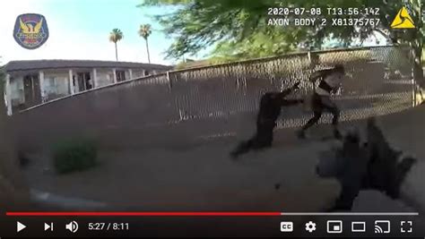 Video Phoenix Police Shoot Jovana Mccreary Who They Say Fired At Them