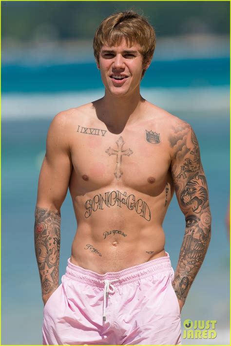 Justin Biebers Body Is Ripped In New Shirtless Beach Photos Photo 3833909 Justin Bieber