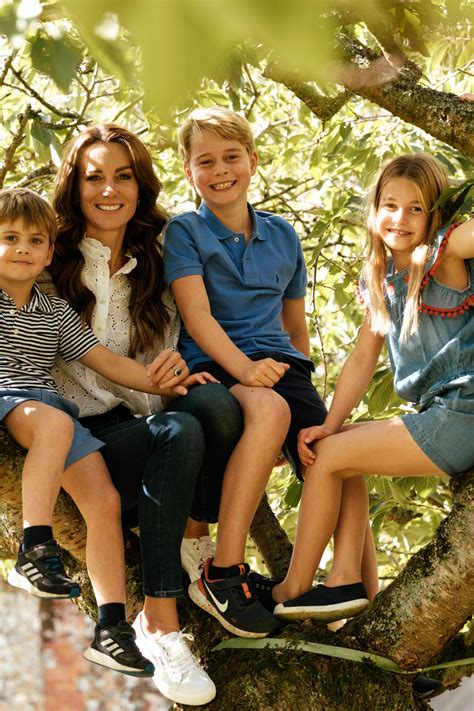 Kate Middleton Et Le Prince William Partagent Un Joli Portrait De