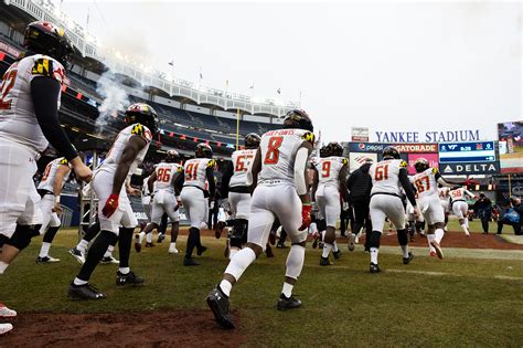 Soldier Surprises Family At College Football Game