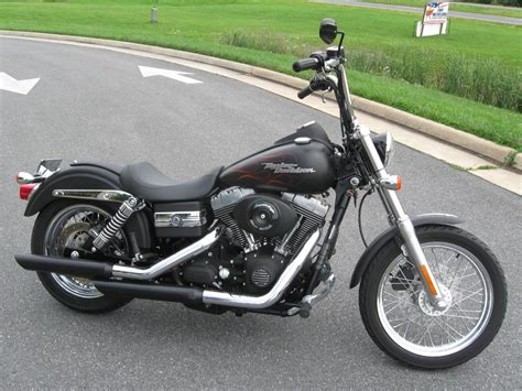 It's a great idea to upgrade your dyna models. 2006 Harley-Davidson FXDB Dyna Street Bob: pics, specs and ...