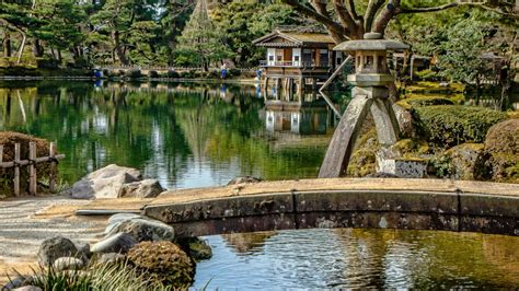 10 Most Beautiful Places In Japan