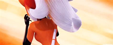 Miraculous Ladybug season 2: Rena Rouge - Red Fox ... Find this pin and more on miraculous ladybug gif by marijoseg972.