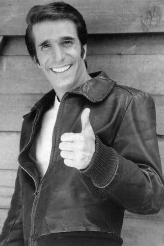 Henry Winkler 24x36 Poster Happy Days As The Fonz Doing Thumbs Up At