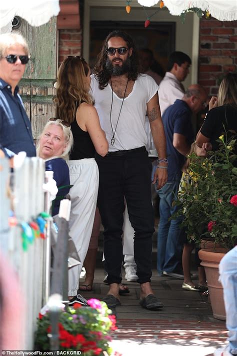 Friday street, henley on thames, oxfordshire. Russell Brand goes for lunch with wife Laura Gallacher in ...