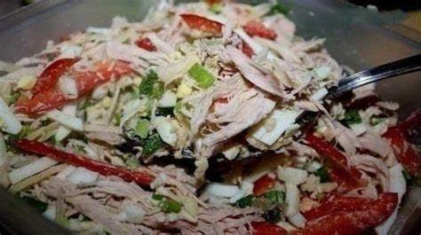 Для любителей легких салатов: Вкусный и сытный салат «Белковый Удар Картинка - Для любителей легких салатов: Вкусный и сытный салат «Белковый Удар