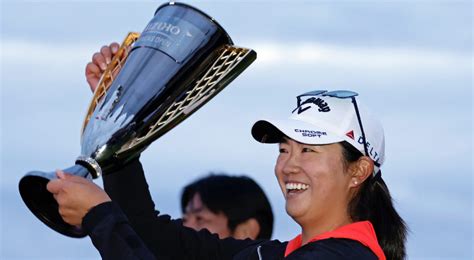Ncaa Champ Rose Zhang Becomes First Lpga Tour Winner In Pro Debut In 72 Years