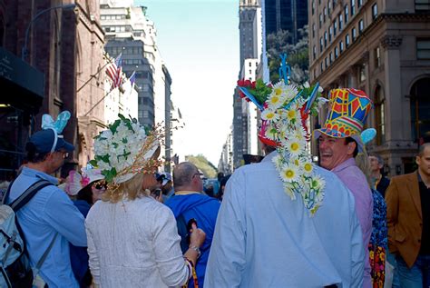 Nyc ♥ Nyc 2010 Easter Bonnet Paradefestival On Fifth Avenue