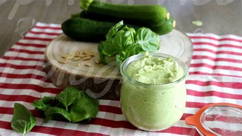 Utilizzate il pesto di fave per. Pesto di zucchine ricetta Bimby - YouTube