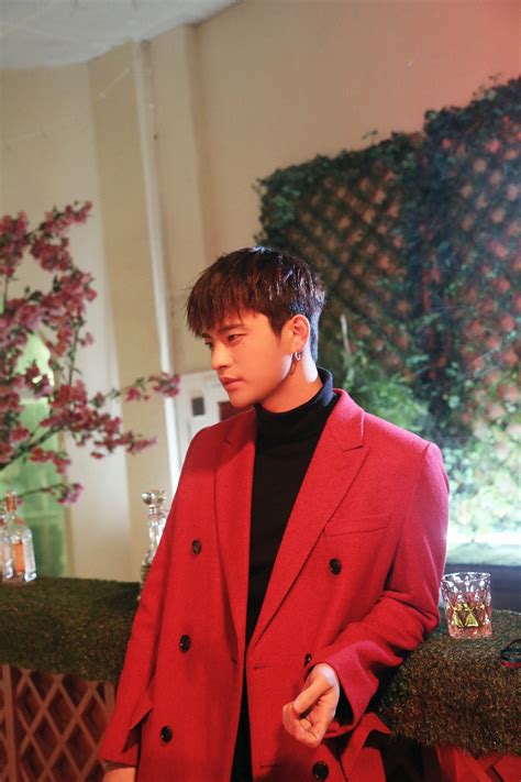Seo in guk & jung so min confirmed for tvn remake of 'one hundred million stars from the sky' this fall. Seo In Guk | Kpop Wiki | Fandom