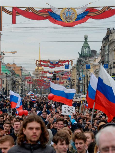 Anti Putin Protests Sweep Across Russia