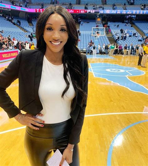 Suzette maria taylor is an american tv host for espn and the sec network. Maria Taylor on Instagram: "My 19-day road trip ends in Chapel Hill. I have no more clean ...