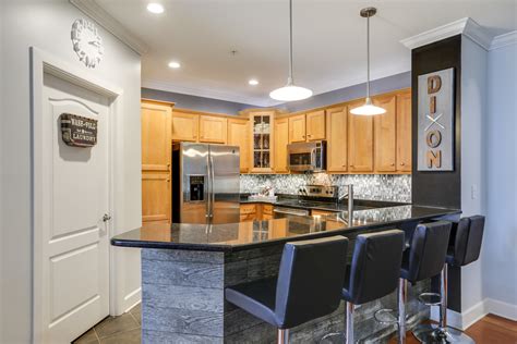 Thanksgiving day, annual national holiday in the united states and canada celebrating the harvest and other blessings of the past year. 309 Seven Springs Way 304 Brentwood TN 37027