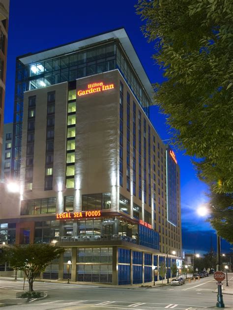 Hilton Garden Inn Atlanta Downtown Atlanta 2020 Room Prices And Reviews