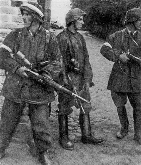 Photo Polish Resistance Fighters Wojciech Omyla Juliusz Bogdan Deczkowski And Tadeusz