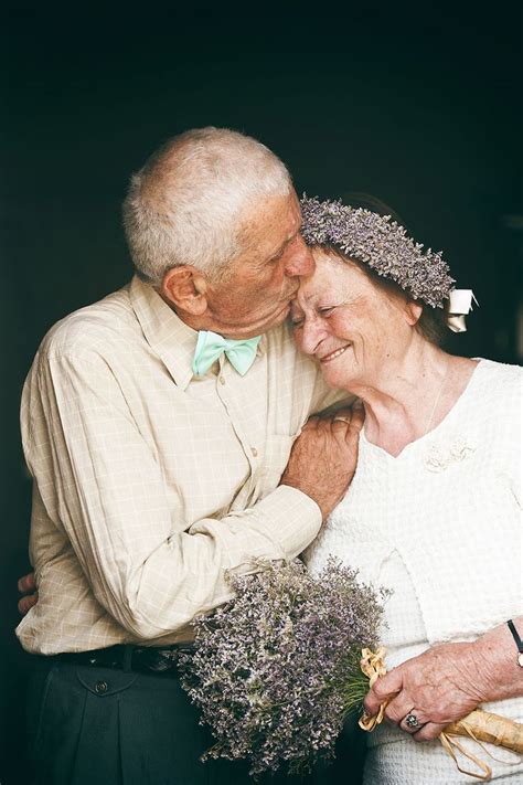 I Photographed An Elderly Couple Getting Married After Spending 55 Years Together Bored Panda