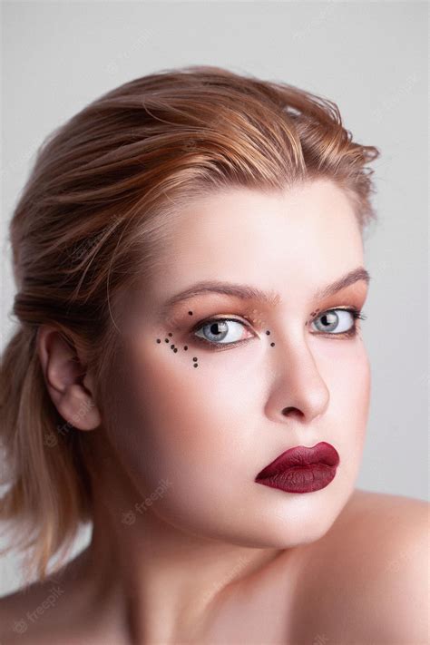 Premium Photo Facial Makeup Closeup Of Beautiful Young Female Model