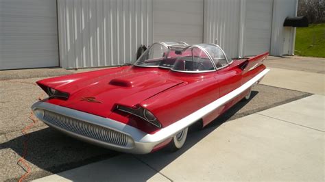 It was displayed on the auto show circuit in 1955. 1955 Lincoln Futura | The H.A.M.B. | Concept cars, Unique ...