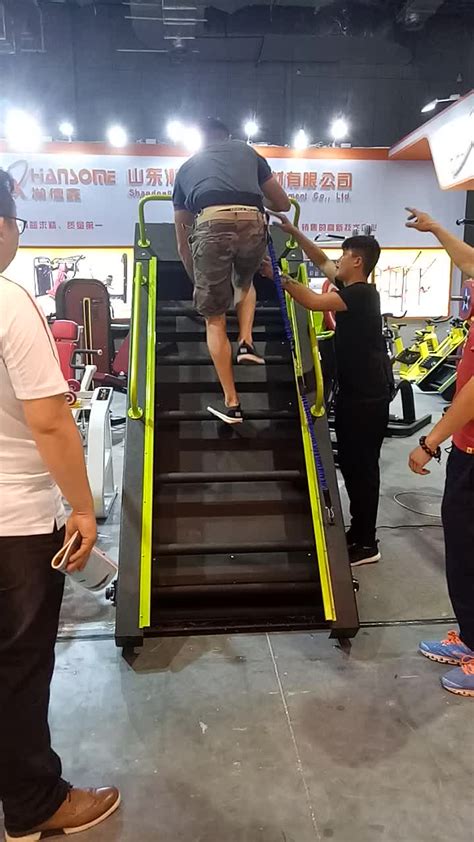 Buying guide for best climbing machines types of climbing machines questions to ask before purchasing a climbing machine climbing machine prices tips faq. Gym Equipment Ladder Stairway Stair Climber Stepmill ...